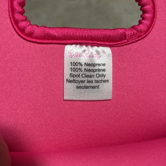 Lilly Pulitzer Coral Summer Beach Neoprene Wine Tote & Pouch Bag - Picture 6 of 13